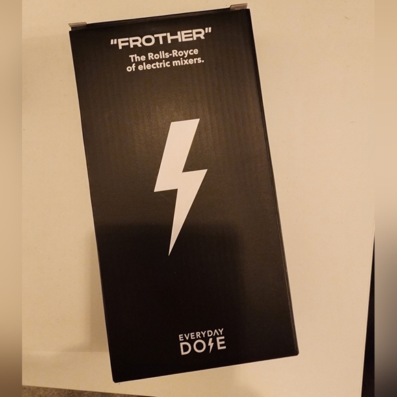 Everyday Dose frother - Picture 2 of 3